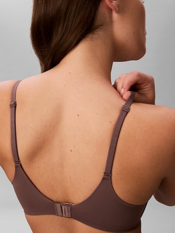 Invisible Soutien-gorge Calvin Klein Underwear en marron