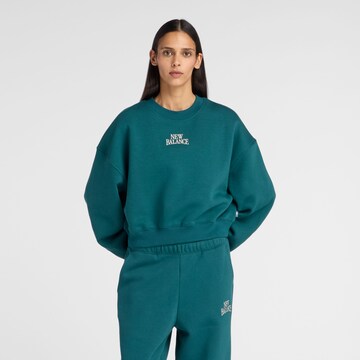 new balance Sweatshirt 'Trackside Fleece Crew' in Groen: voorkant