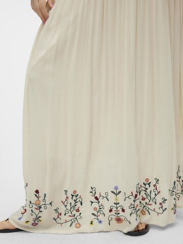 Jupe 'Sina' Vero Moda Curve en blanc