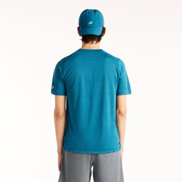 new balance - Camiseta funcional 'RC Essential Graphic T-Shirt' en azul