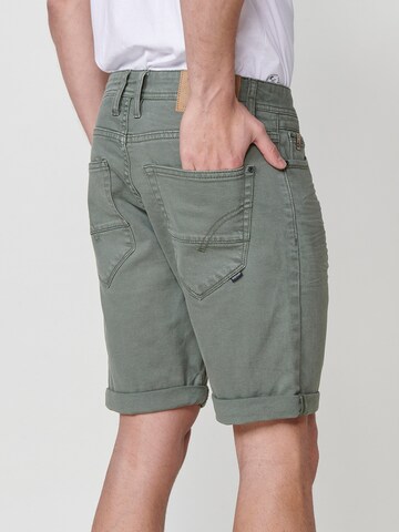 regular Jeans di KOROSHI in verde