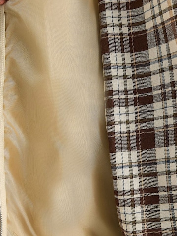 Cappotto invernale 'Puffer- und Daunenmäntel' di Bianco Lucci in beige