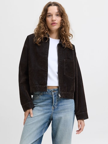 JJXX Between-season jacket 'JXMia' in Brown: front
