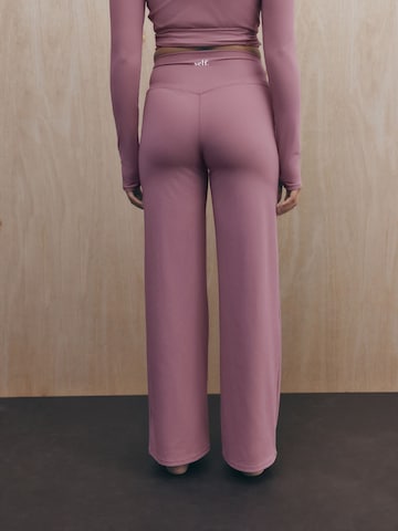Wide Leg Leggings self. en rose