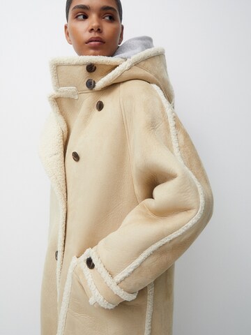 Pull&Bear Winter coat in Beige