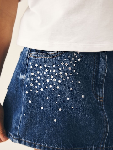 Next Rok in Blauw