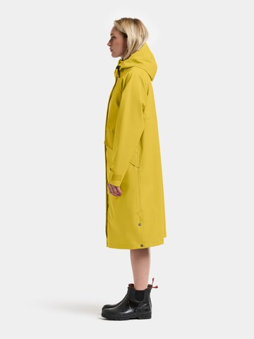 Didriksons Raincoat 'Melinda' in Yellow
