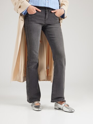ONLY Regular Jeans 'ONLSarah' in Black: front