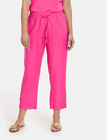 GERRY WEBER Tapered Pants in Pink: front
