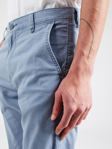 LEVI'S ® Конический (Tapered) Брюки-чинос в Синий