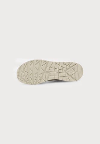 Sneaker alta 'UNO' di SKECHERS in bianco