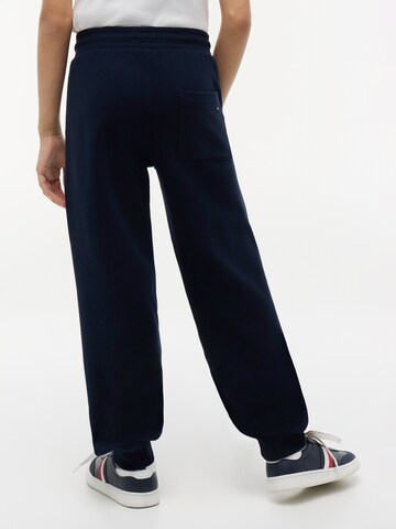 TOMMY HILFIGER Ozke Hlače | modra barva