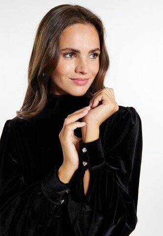 faina Blouse in Black