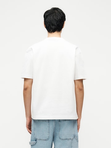 Tricou de la HOLLISTER pe alb