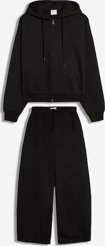 Bershka Juoksupuku värissä musta: etupuoli