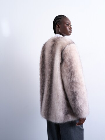 TOPSHOP Χειμερινό μπουφάν 'OLIVIA' σε λευκό