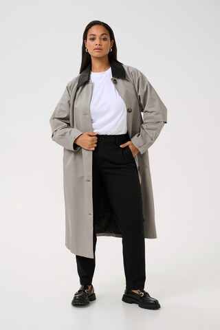 Manteau mi-saison 'Sanna' KAFFE CURVE en gris