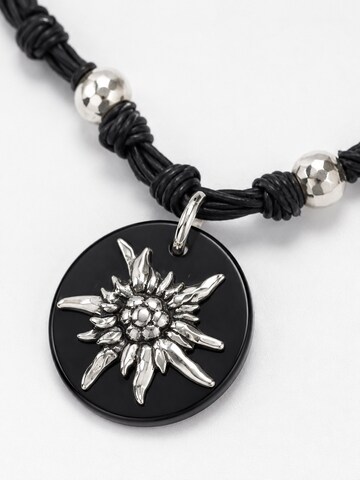 Allgäu Rebell Necklace 'Maria' in Black