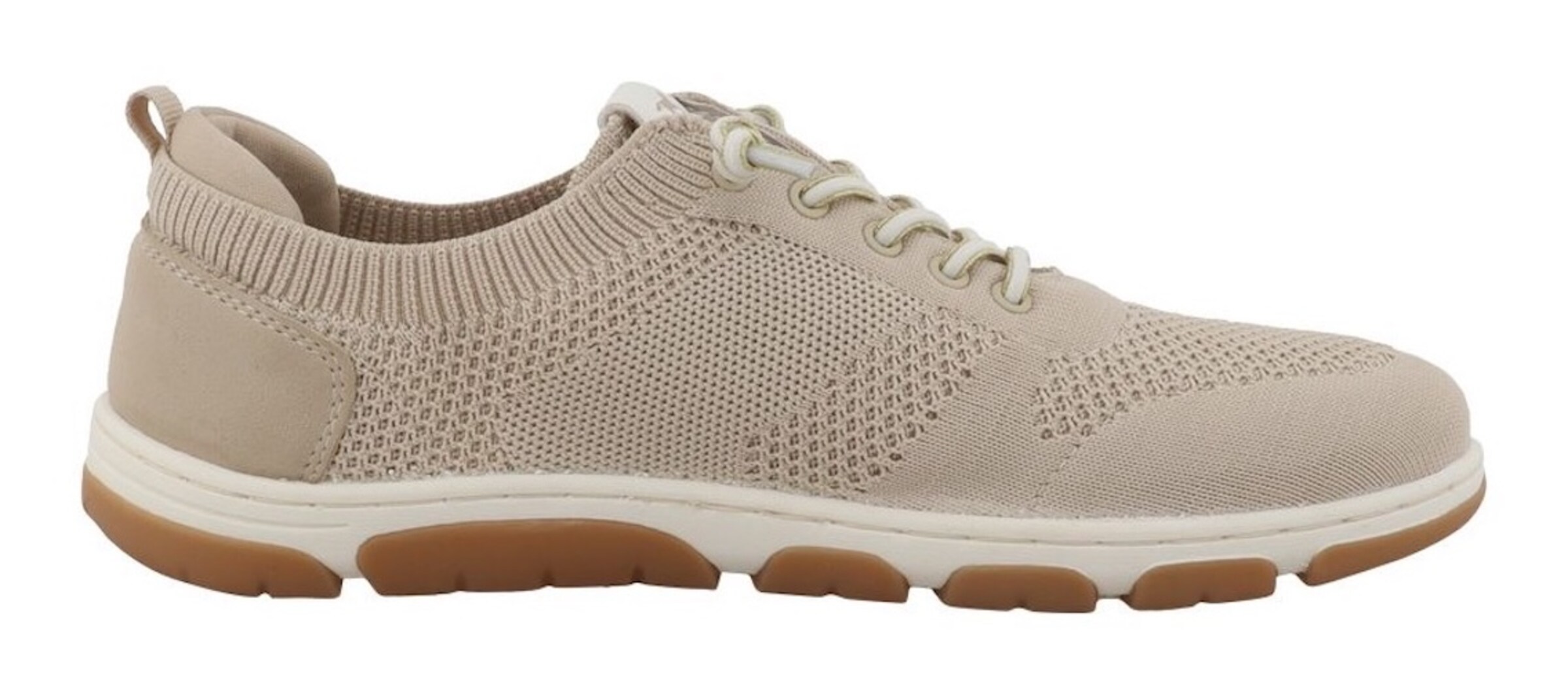 MUSTANG Slip-Ons in Beige