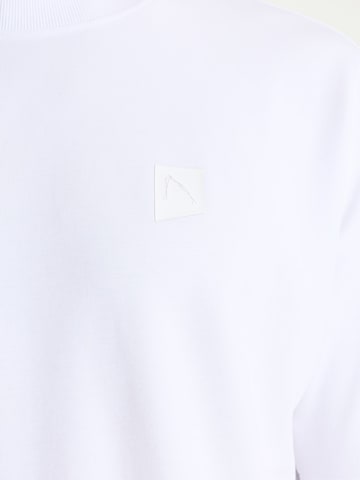 T-Shirt ' Core AIR ' CHASIN' en blanc