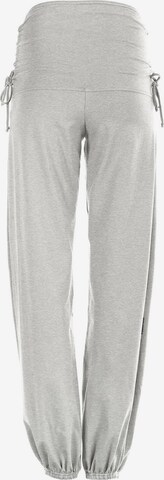 Tapered Pantaloni sport 'WH1' de la Winshape pe gri