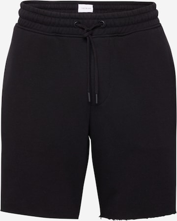 TOPMAN Regular Pants in Black: front
