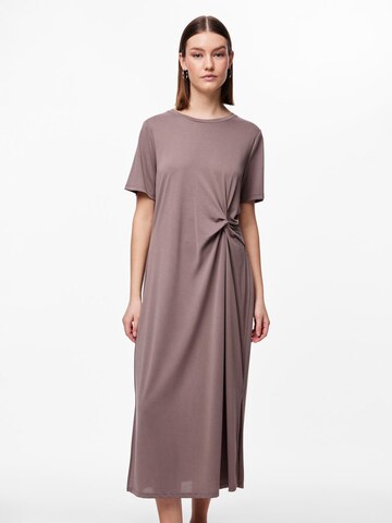 PIECES Dress 'ANORA' in Brown: front