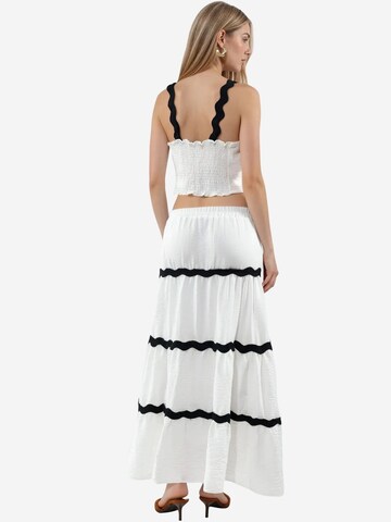 Tenue d'intérieur MSN Collection en blanc