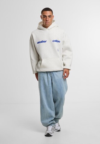 Another Cotton Lab Sweatshirt 'Pods' in Grijs