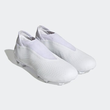 Scarpa da calcio 'Predator Accuracy.3 Laceless Firm Ground' di ADIDAS PERFORMANCE in bianco