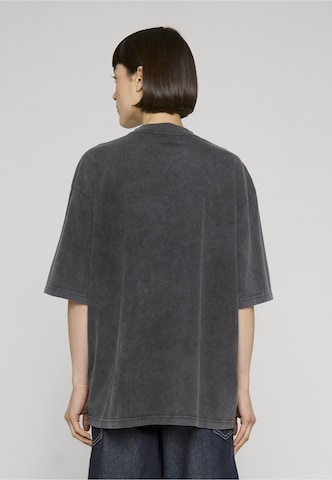 Felicious T-Shirt in Schwarz