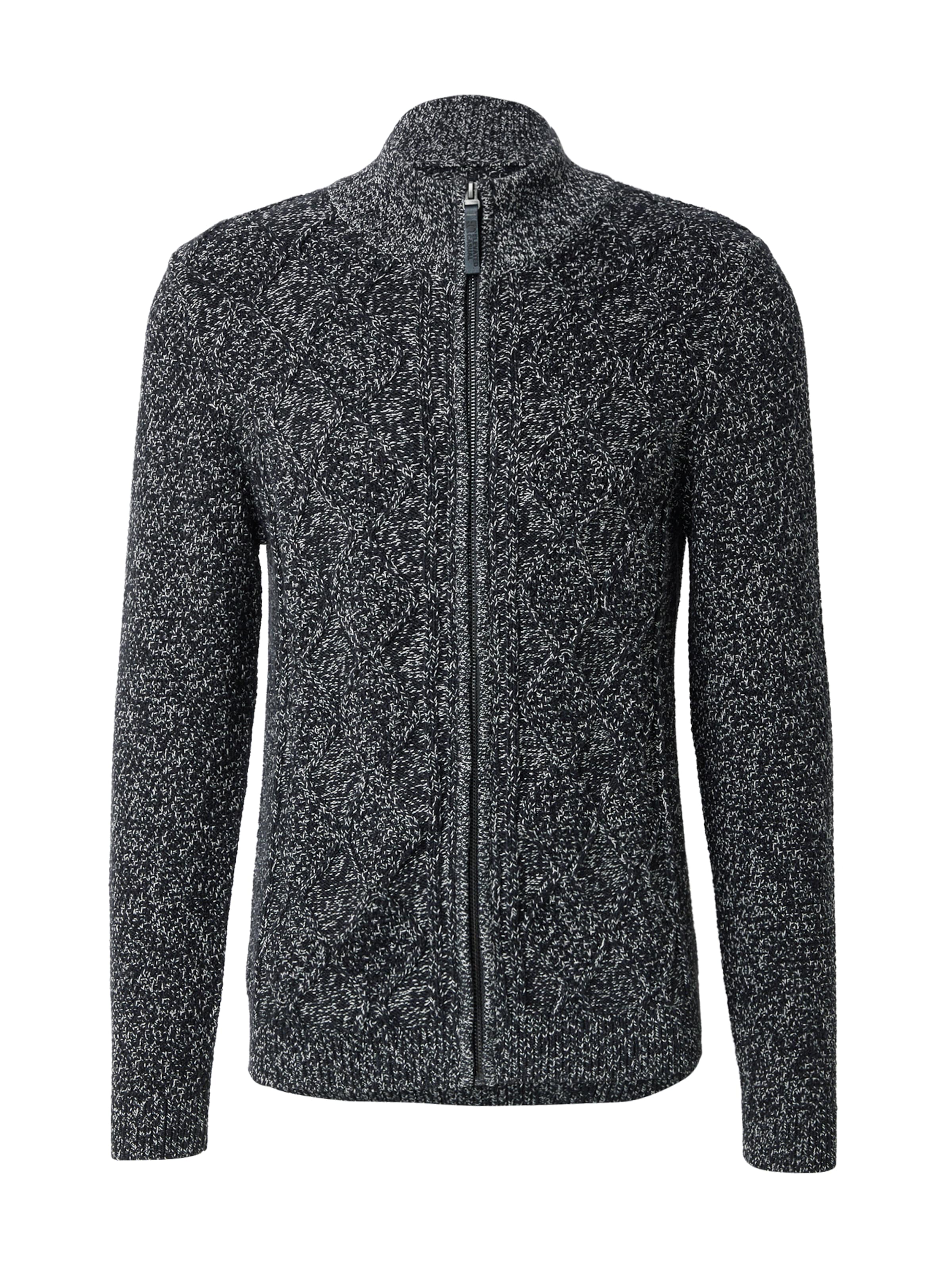 s.Oliver Вязаная кофта в Черный: спереди