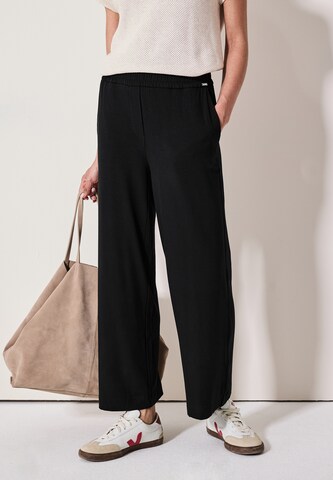 CECIL Loose fit Pants in Black: front