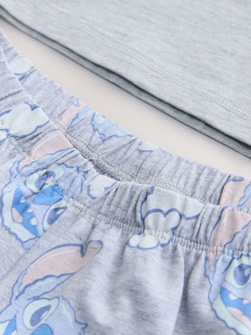 Pijamale 'Disney Lilo and Stitch' de la Next pe gri