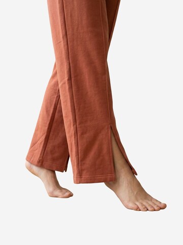 Wide leg Pantaloni sportivi 'Aktive Unterteile' di My fashion in rosso