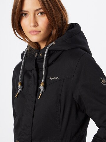 Parka mi-saison 'RAQUELA' Ragwear en noir