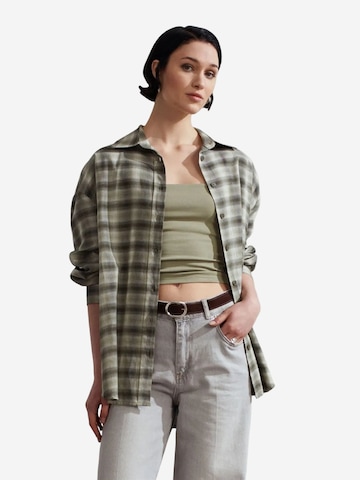 Camicia da donna 'Hemden' di Dilvin in colori misti