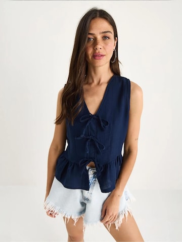 Bianco Lucci - Blusa em azul