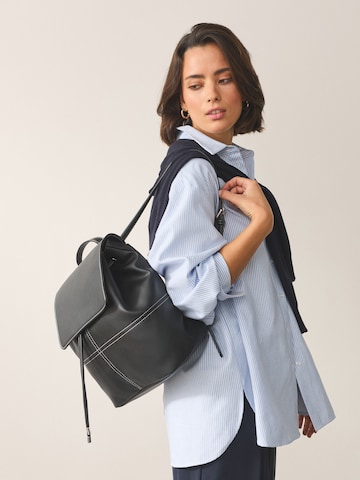 Next Nahrbtnik | črna barva