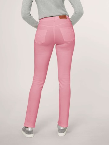 MADELEINE Regular Jeans in Pink