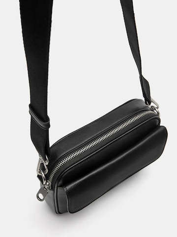 Pull&BearTorba preko ramena - crna boja