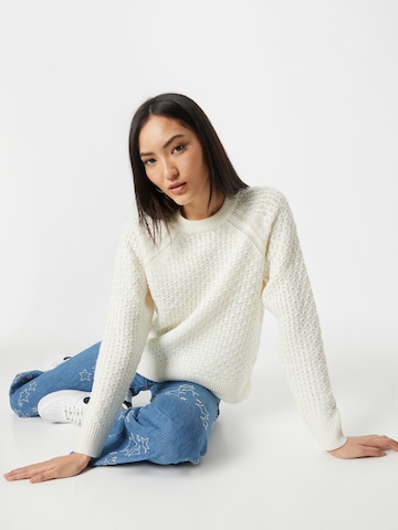 b.young Sweater 'TINKA' in White