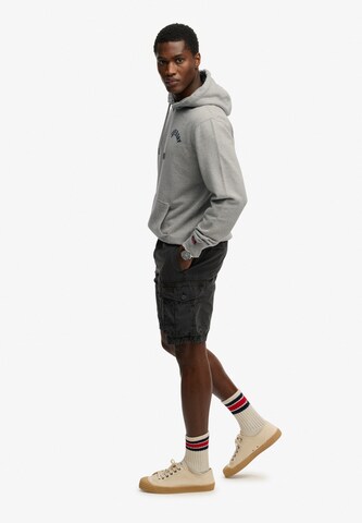 Superdry Regular Shorts 'Parachute Light' in Schwarz