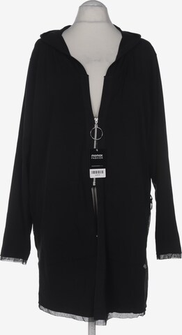 Tredy Sweatshirt & Zip-Up Hoodie in 4XL in Black: front