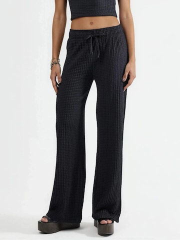 Wide leg Pantaloni di Busem in nero: frontale