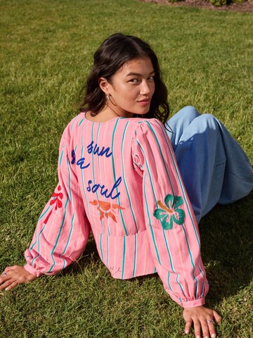 Next Bluse i pink