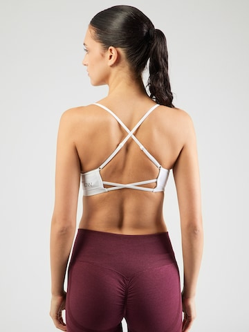 Bustier Soutien-gorge de sport 'Smooth' ICANIWILL en blanc