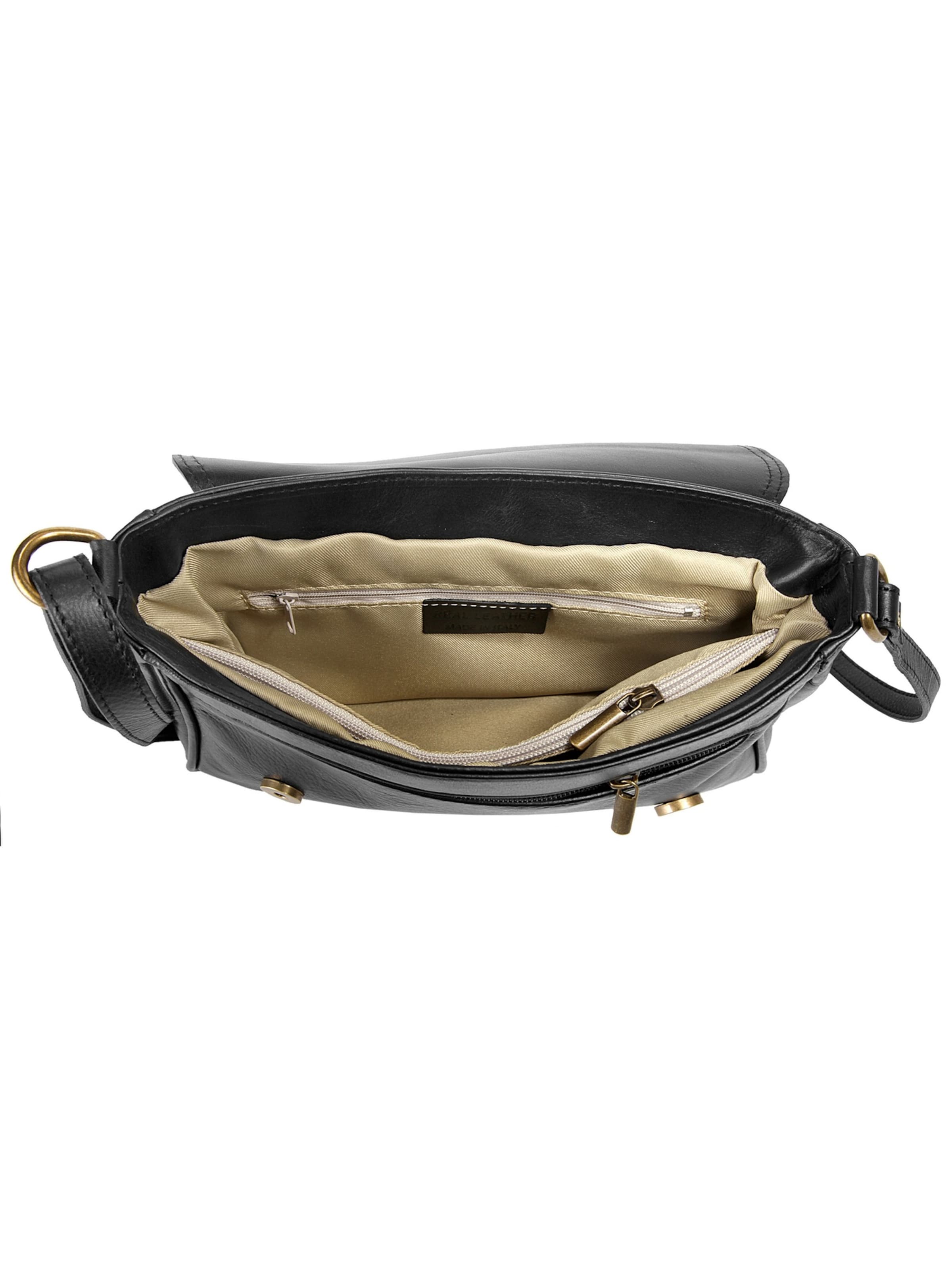 Cluty Crossbody Bag in Black