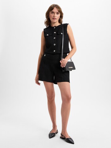 HUGO Regular Shorts 'Haberi' in Schwarz