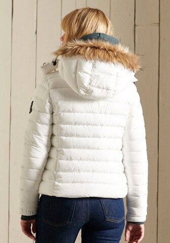 Superdry Winterjacke in Weiß